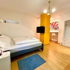  Apartment Dream - 3 Self Check-in