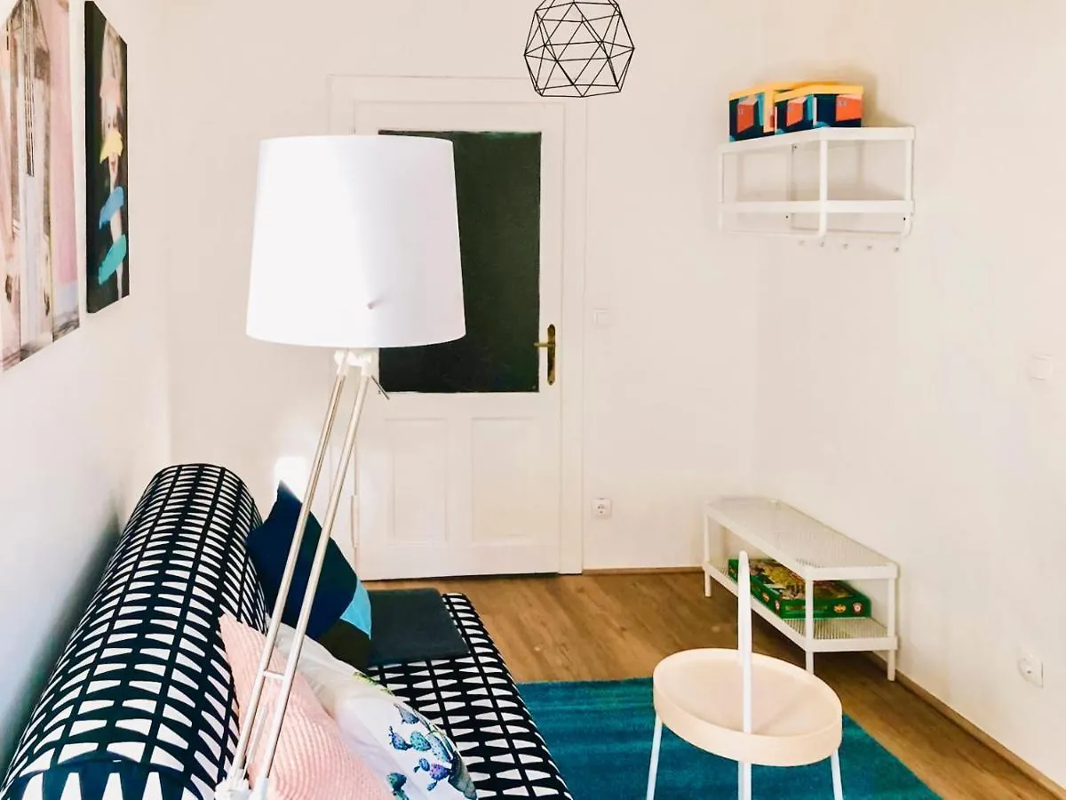 Cozy City Apartment - By Nahuen Suites Graz